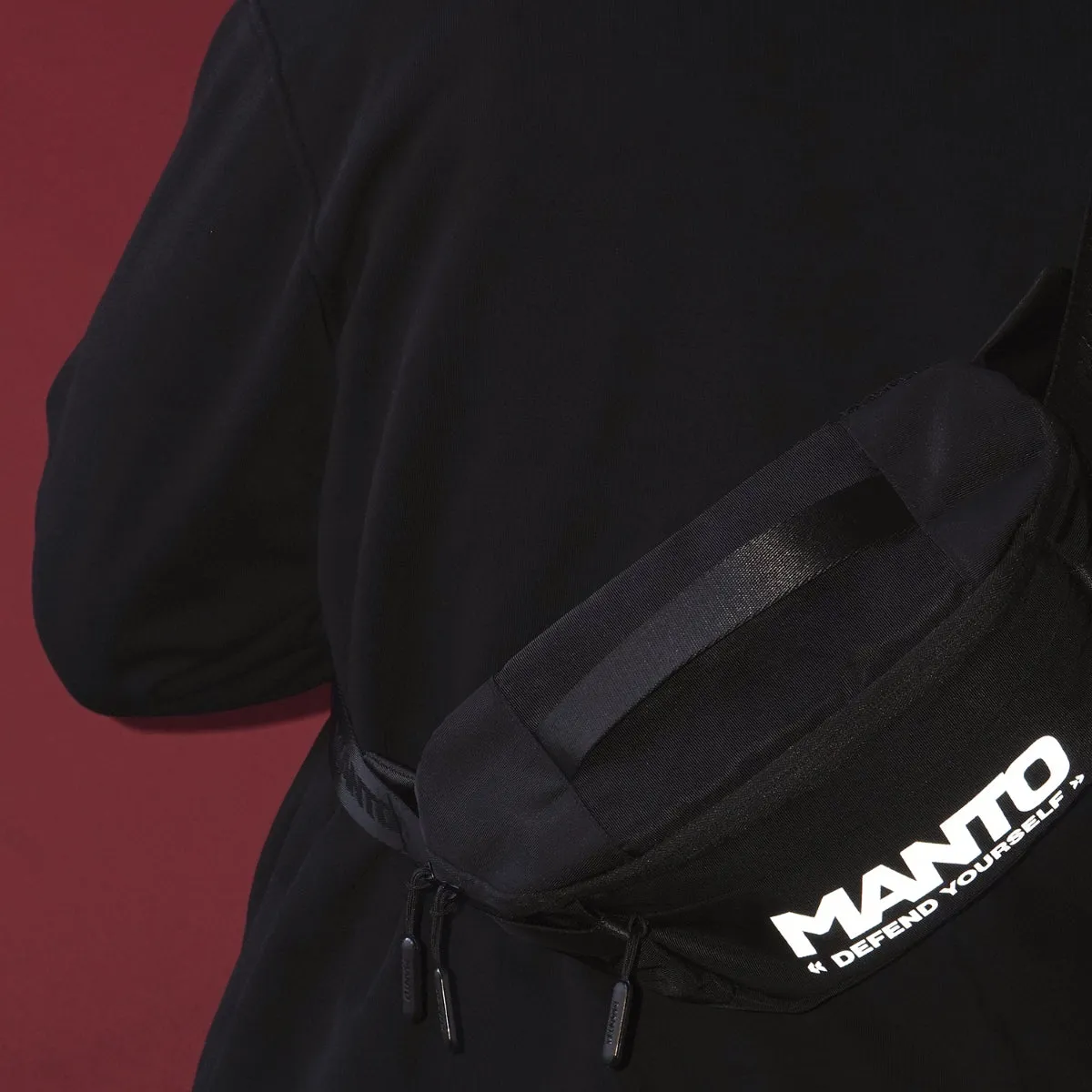 Manto Defend Waist Bag Black