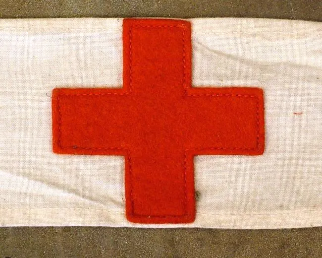 Medic Red Cross Arm Band: Military Issue