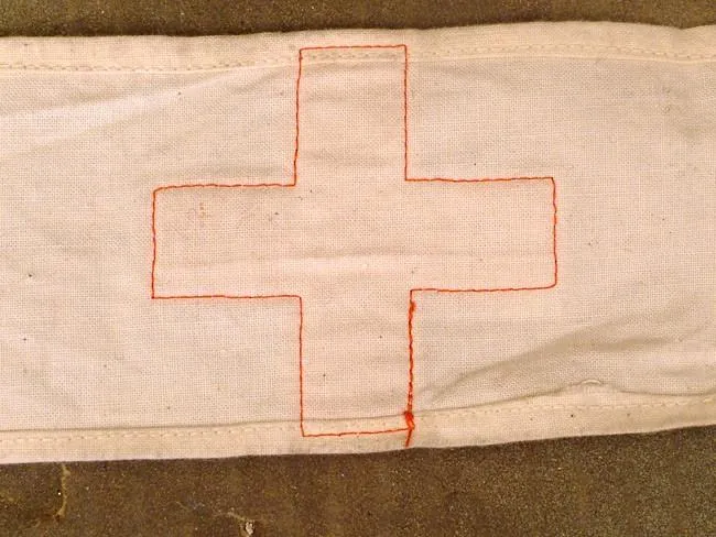 Medic Red Cross Arm Band: Military Issue