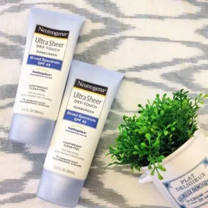 Neutrogena Ultra Sheer Dry-Touch Sunscreen SPF 45