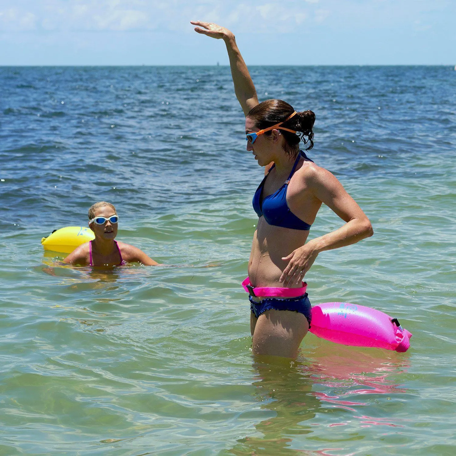 New Wave Open Water Swim Buoy - Medium (15 Liter) w/ Drybag - PVC Pink