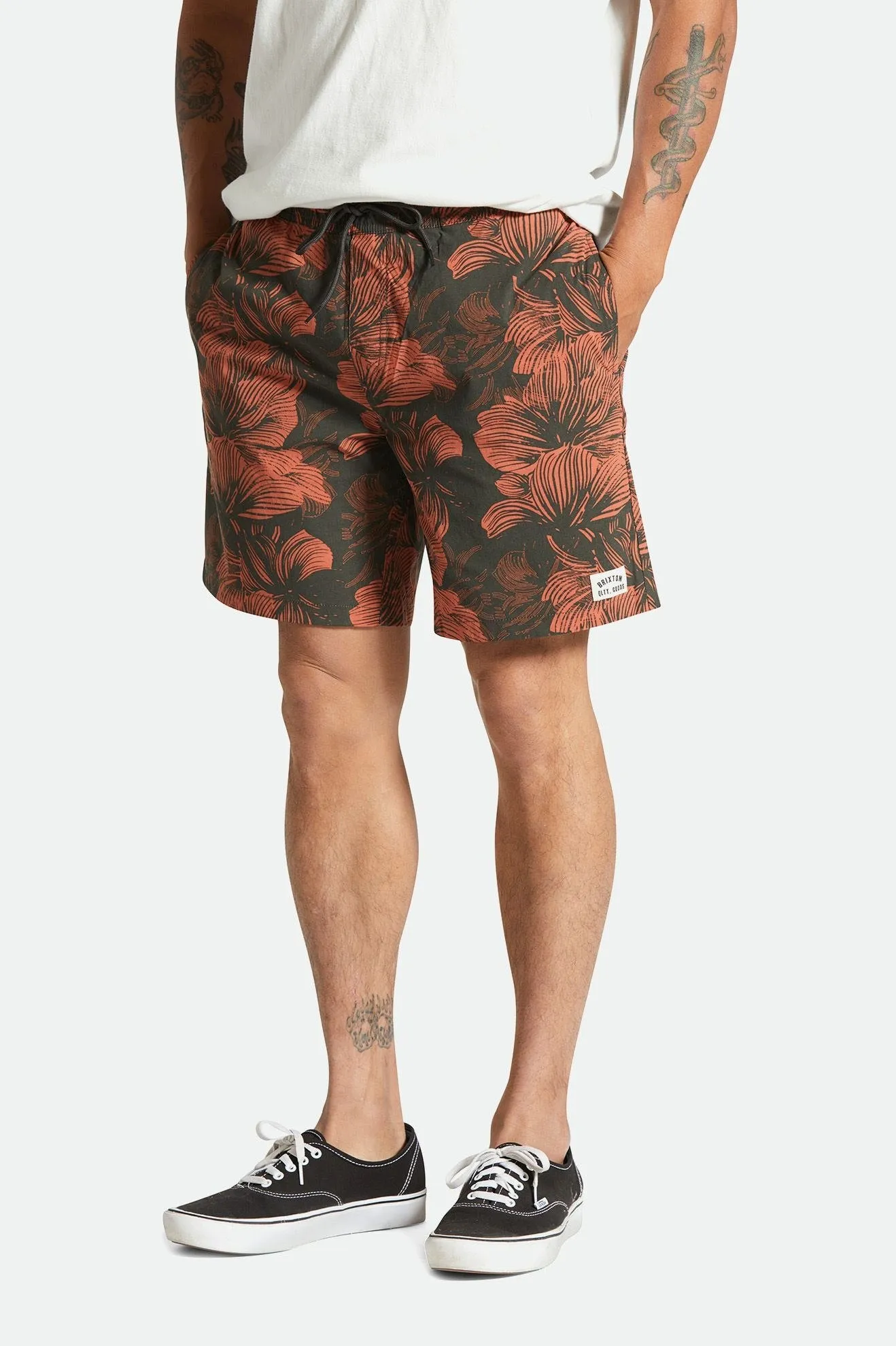 Voyage Hybrid Short 7" - Washed Black/Terracotta Floral